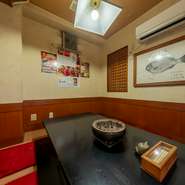 老若男女が喜ぶ、居酒屋メニューも充実。料理人が作る本格派の味を居酒屋価格で提供する。日本人が一番日本人らしく居られる空間です。