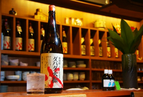土佐の銘酒も取り揃えています