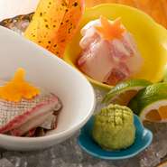 その日獲れたての新鮮な魚、鮮度が一番の刺身盛り合わせです。