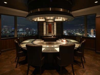 ビジネスでの接待やご家族の会食にご利用頂ける個室をご用意