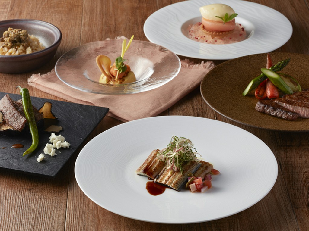 季節の食材をふんだんに使った期間限定のコースです