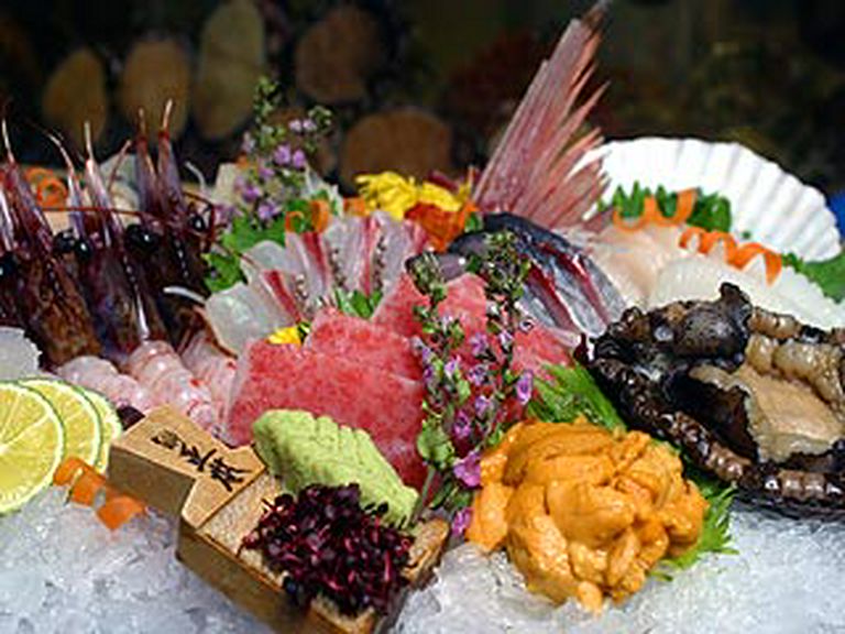 日本料理の代表格はやっぱり新鮮なお刺身です！