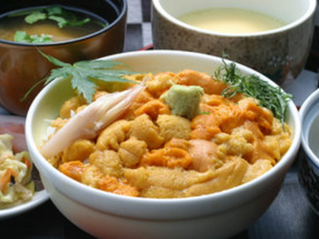 雲丹の季節がやってまいりました