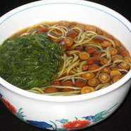 栄養分が豊富な食材を組み合わせた、『健康メニュー』が女性に大人気です。
