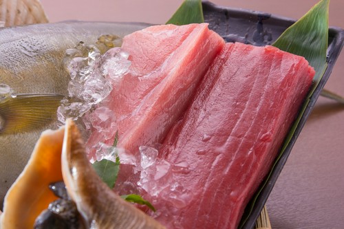 生の本マグロにこだわり