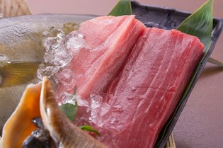 生の本マグロの美味しさを、ずっと追及しています