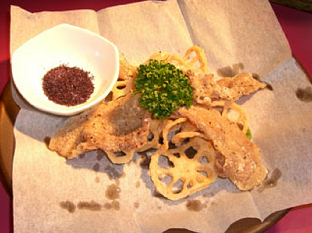 豚肉とレンコンのカリカリ揚げ