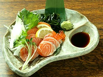 サーモンの刺身