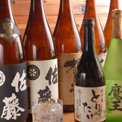 厳選した焼酎の品揃えも豊富
