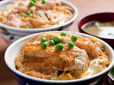 スタミナをつけるカツ丼で夏を乗り気ろう！