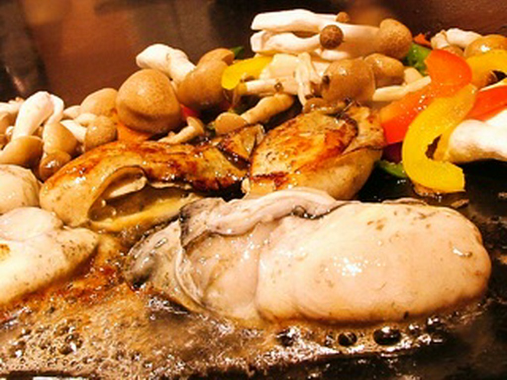 鼓動が止まらない。食材を活かしきった極上の味を。