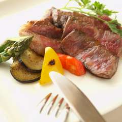 厳選霜降り和牛の炭火焼き