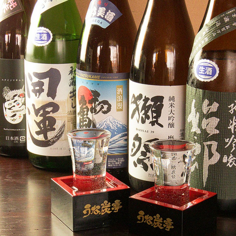 冷酒・熱燗お楽しみください。