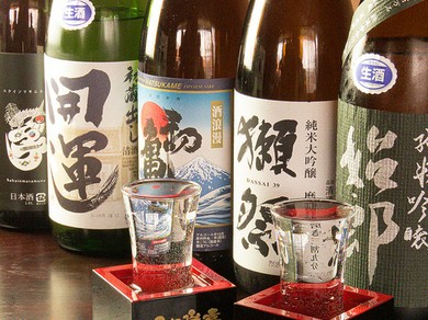 冷酒・熱燗お楽しみください。