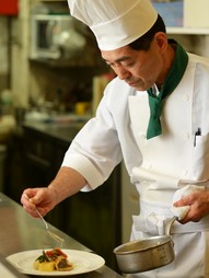 お魚料理orお肉料理、メインが選べるお手頃のコースです。
