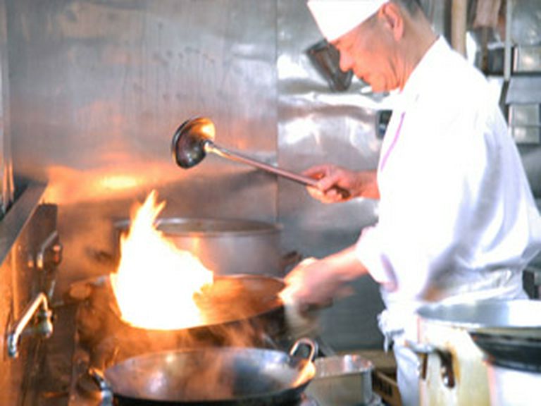 店主の技は食材の旨みを最大限に引き出す！