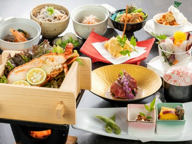 各種宴会コース3410円〜、１００種類以上の飲み放題もご用意