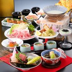 出会いと別れの季節。創業明治22年より受け継がれるおもてなしの心と匠の技が織り成す本格会席料理をご堪能下さい。