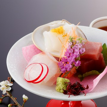 月替り会席料理　20000円　[税　奉仕料別】