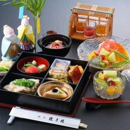 老舗料亭とかき氷専門店が贈る、夏限定の涼味弁当とプレミアムかき氷