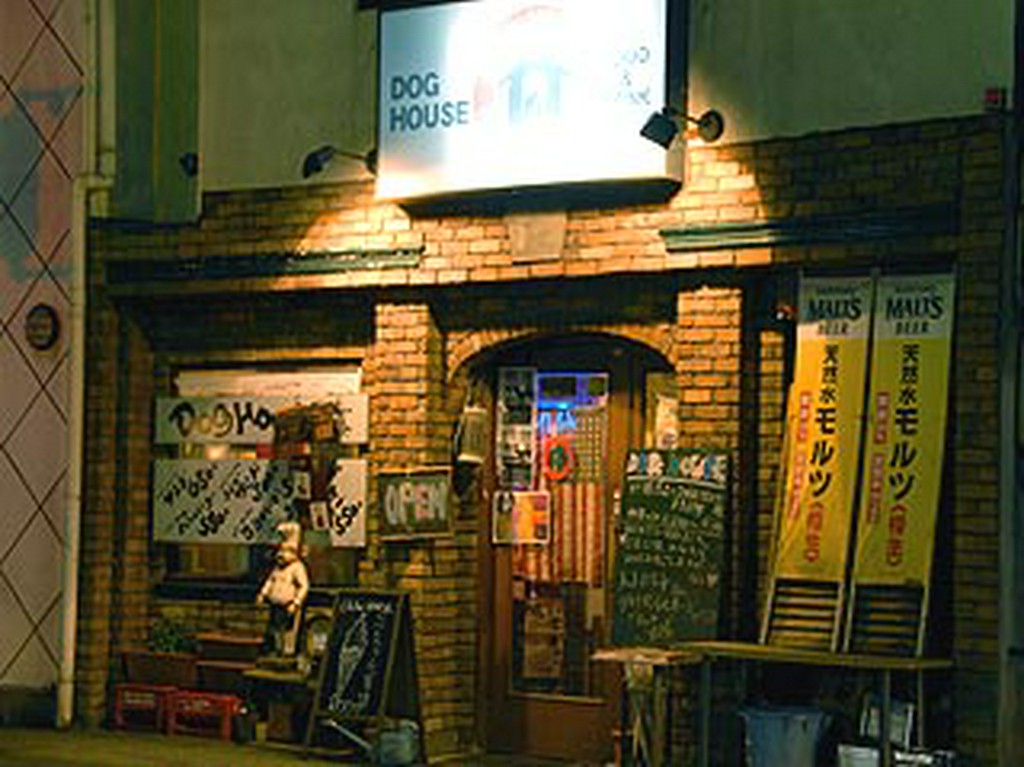 歴史ある町並みにマッチ