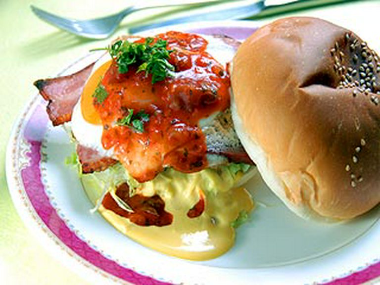 DOG  HOUSEバーガー