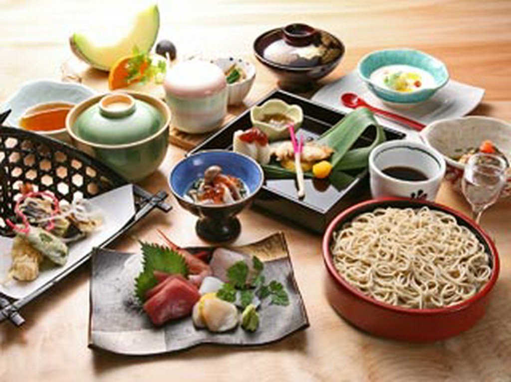 コース料理の『伽羅』（きゃら）5000円