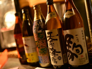 料理に合わせた厳選焼酎を、料理と共にゆっくりと