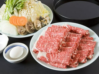 すき焼き・しゃぶしゃぶが自慢のお店です。すべてにこだわります