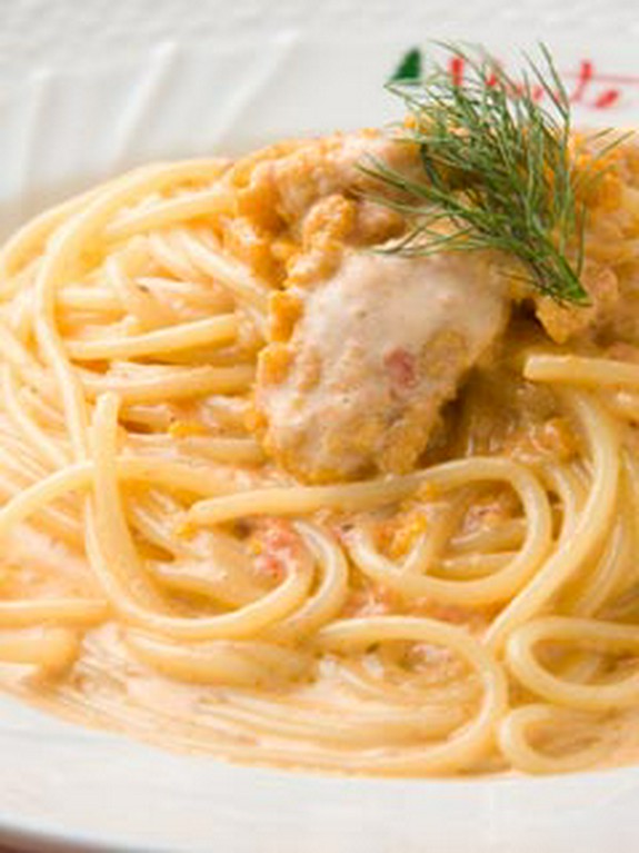 ウニのクリームパスタ