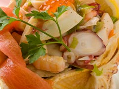 海の幸のサラダ