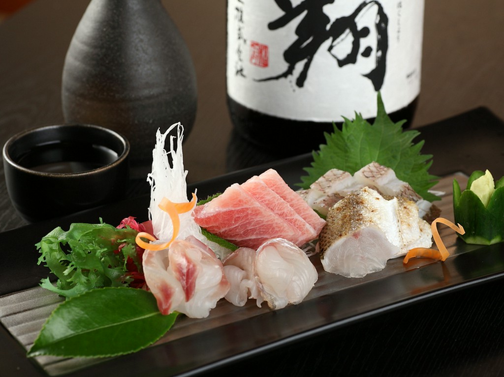 千葉を中心に、三崎港など近郊湾で獲れた地魚が楽しめます