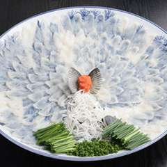 とらふぐフルコース　　7800円