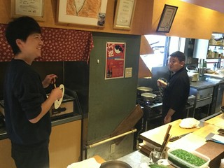 食材へのこだわりと、野菜ソムリエの資格も生かしたメニュー