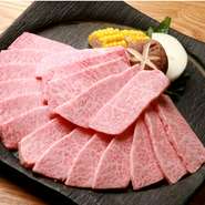 特上カルビ　一人前（100g）