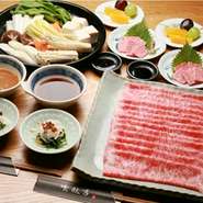 前菜、本日のお刺身、野菜、しゃぶしゃぶ肉（200ｇ）、うどん、デザート。
