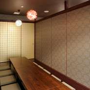 2階には最大５０人まで入れる宴会席