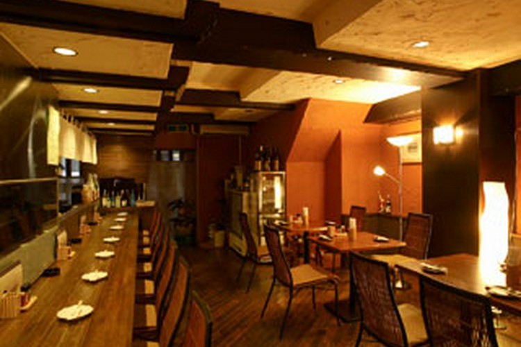 うまいもん家 18 西天満/居酒屋 | ヒトサラ