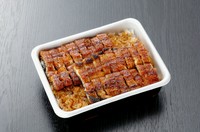 （うなぎの量：約1匹、ごはんの量：300g）4,250円
※ご飯大盛り＋200円
