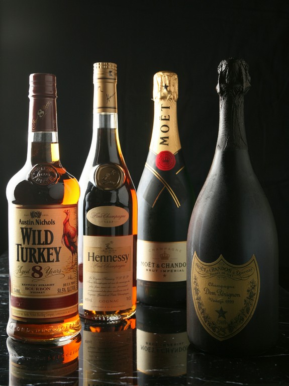 ドリンクメニューは幅広く揃える。