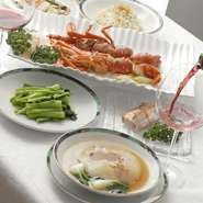 コース内容は時期により異なる場合がございます。
ご理解のほど宜しくお願い申し上げます。