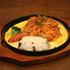 ハンバーグ＆ナポリタン哲板