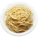 老舗製麺所の特製 細チャンポン麺‼︎‼︎
博多のもつ鍋なら、〆はこれですね‼︎
