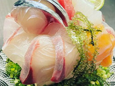  鮮魚刺し盛り 【平日は880〜円!!】