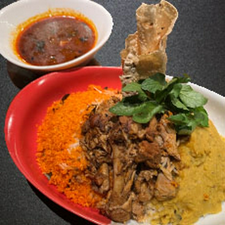 スリランカカレー［ポーク、チキン］1380円（税抜き）