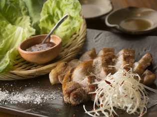 九州の食材と、四季の旬を織り交ぜながらつくる創作料理