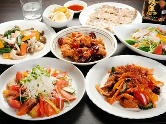 コースメニューなら『4860円飲み放題付』がおすすめです！