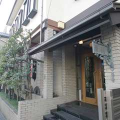 明治の面影を色濃く残す、風格漂う外観