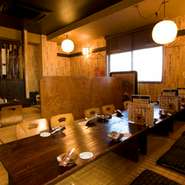忘年会・新年会・歓送迎会・女子会などさまざまなご宴会にぜひご利用下さい。平日限定お得なクーポンも！
周りを気にせずゆっくりとお楽しみいただける個室もございますので、お気軽にお問い合わせください！