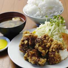 カラアゲ定食